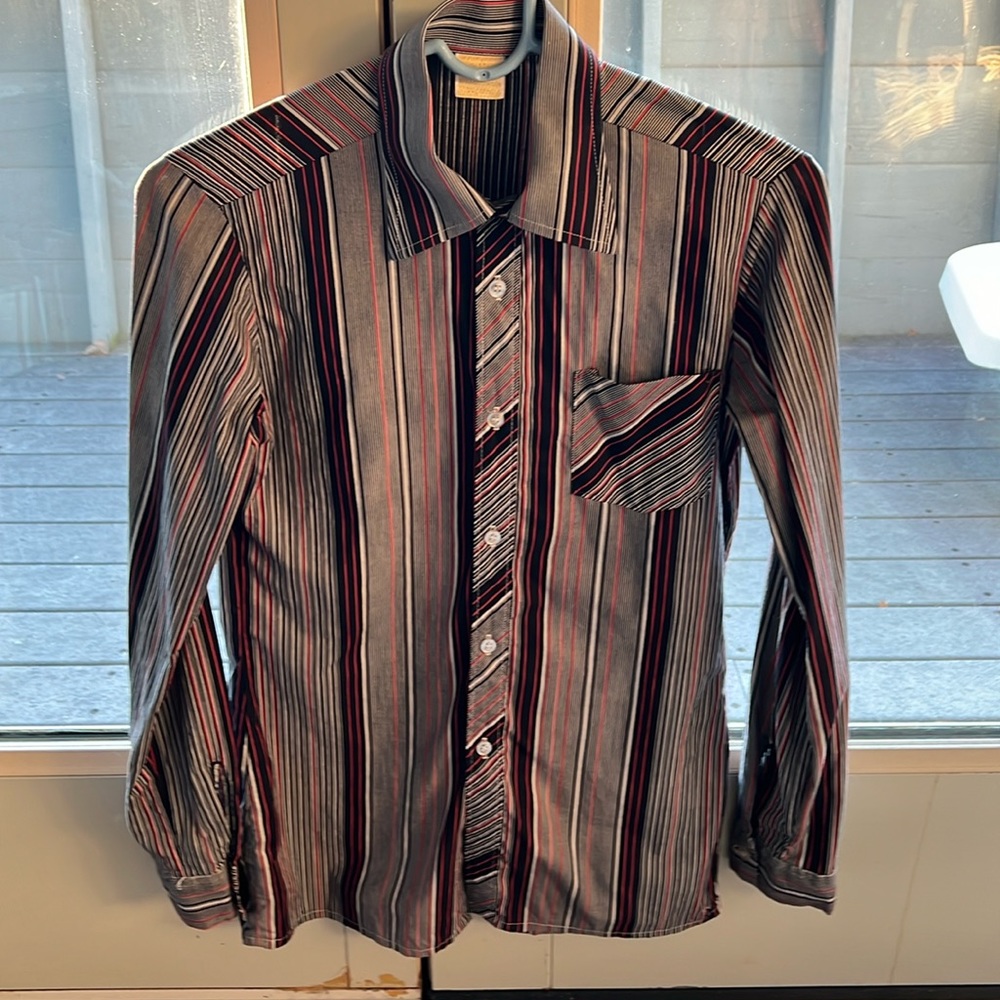 NWOT Boys Long Sleeve Dress Shirt from Germany | No Iron | Fits 12 - 16